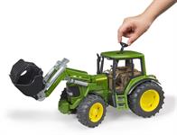 BRUDER TRATTORE 'JOHN DEERE' 6920 C/BENNA 385x165  4 £         SCATOLA-M