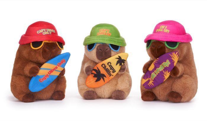 PELUCHE CM. 26 CAPYBARA 3/ASS C/SURF 3 £
